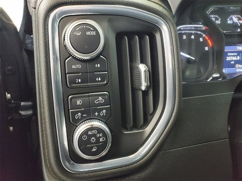 Used 2021 GMC Sierra 1500 AT4 image 12