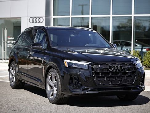 New 2026 Audi Q7 3.0T Prestige image 2