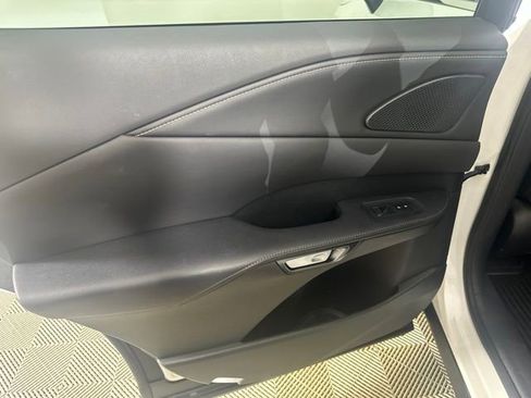 Used 2023 Lexus RX 350 Premium w/ Accessory Package AWD/4WD image 17