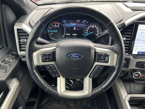 Used 2022 Ford F350 Lariat w/ Lariat Ultimate Package image 24