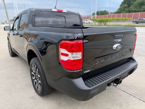 Used 2022 Ford Maverick Lariat FWD image 8