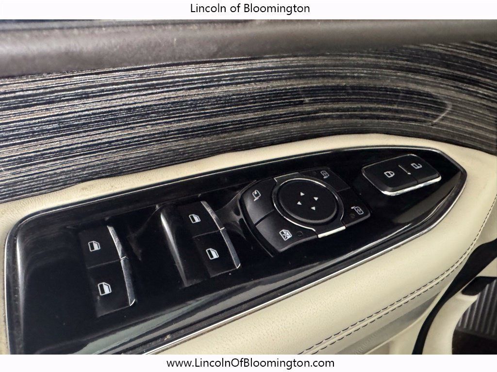 Certified 2023 Lincoln Navigator Black Label AWD/4WD image 44