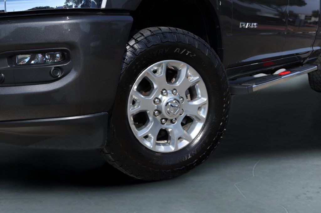 Used 2024 RAM 2500 Laramie AWD/4WD image 4