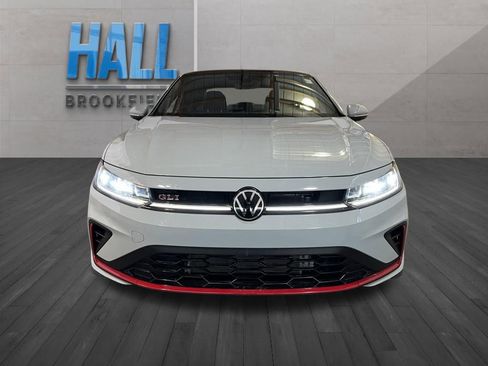 Used 2025 Volkswagen Jetta GLI Autobahn image 9