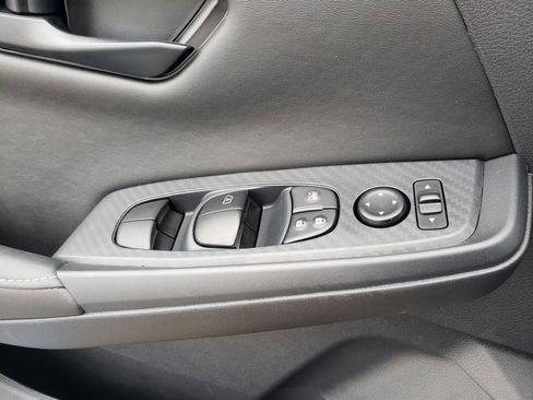 Certified 2025 Nissan Sentra S image 25