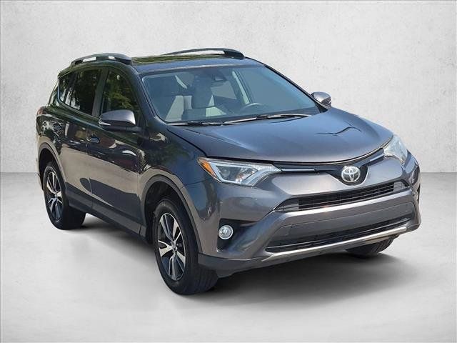 Used 2018 Toyota RAV4 XLE FWD image 3