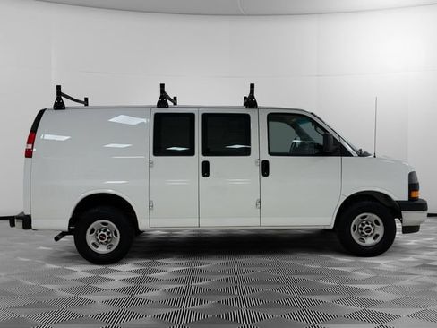 Certified 2021 GMC Savana 2500 w/ Driver Convenience Package RWD image 6