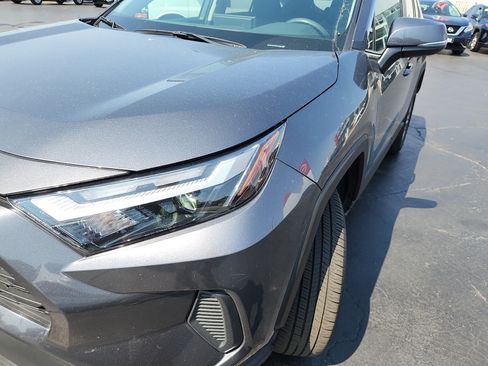 Certified 2025 Toyota RAV4 XLE AWD/4WD image 9
