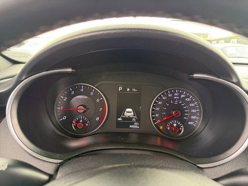 Used 2023 Kia Stinger GT-Line w/ Sun & Sound Package RWD image 17
