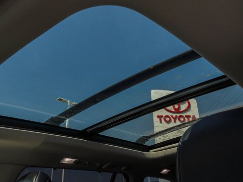 Certified 2025 Toyota Grand Highlander AWD image 25