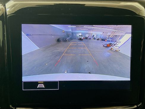 Used 2023 Chevrolet Traverse LT w/ LPO, Floor Liner Package image 9