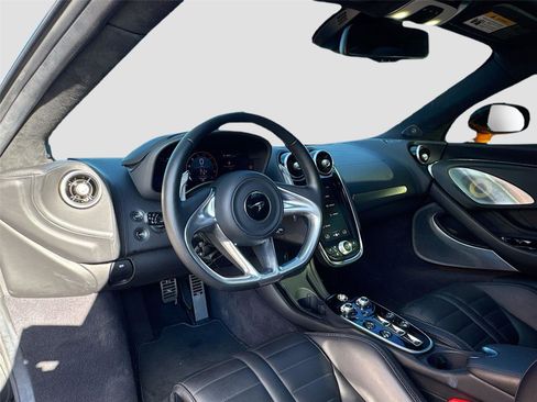 Used 2025 McLaren GTS image 24