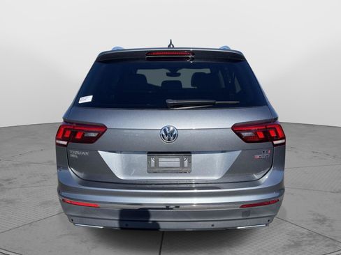 Used 2018 Volkswagen Tiguan SEL Premium AWD/4WD image 24
