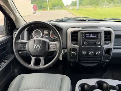 Used 2015 RAM 1500 Express AWD/4WD image 7
