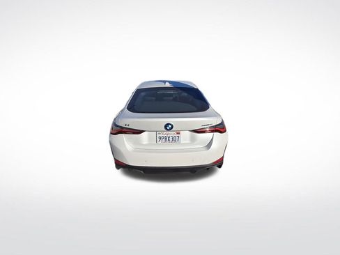Used 2025 BMW i4 eDrive40 image 8