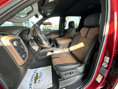 Used 2023 Chevrolet Silverado 2500 High Country w/ Technology Package AWD/4WD image 19