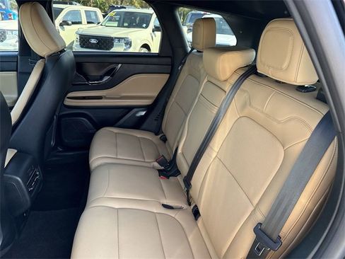 Used 2022 Lincoln Corsair Reserve w/ Elements Package image 21