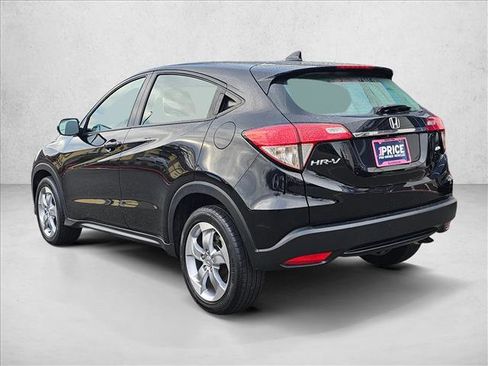 Used 2021 Honda HR-V LX image 3