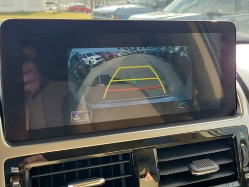 Used 2023 Lexus GX 460 Premium w/ Accessory Package image 31