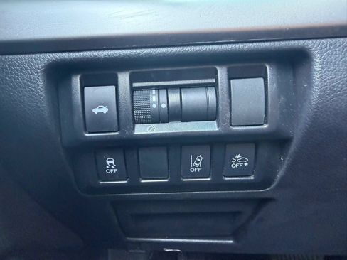 Used 2019 Subaru Legacy 2.5i w/ Alloy Wheel Package AWD/4WD image 17