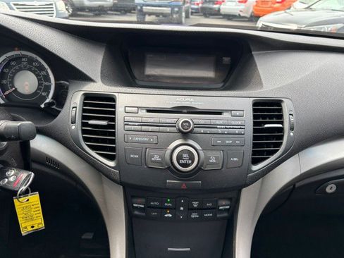 Used 2010 Acura TSX Sedan image 21