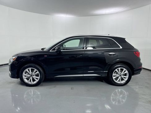 Used 2025 Audi Q3 2.0T Premium w/ Convenience Package AWD/4WD image 30