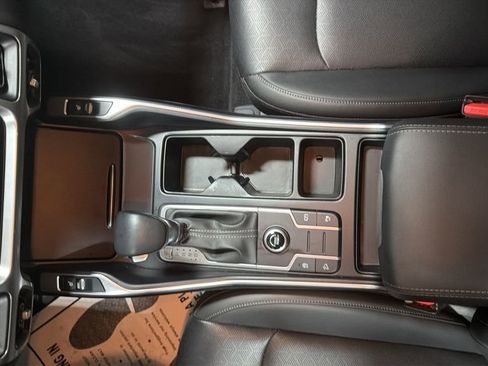 Used 2022 Kia Sorento S FWD image 20