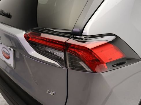 Certified 2025 Toyota RAV4 LE FWD image 9
