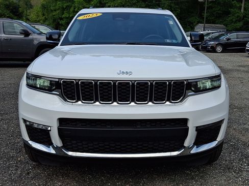 Certified 2023 Jeep Grand Cherokee L Limited AWD/4WD image 2