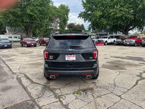 Used 2016 Ford Explorer Sport w/ Equipment Group 401A AWD/4WD image 7