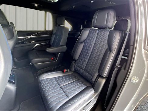 Used 2026 Cadillac Escalade IQ Sport 1 AWD/4WD image 19