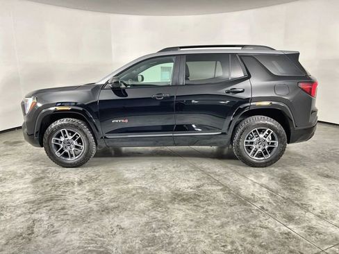 Used 2026 GMC Terrain AT4 image 5