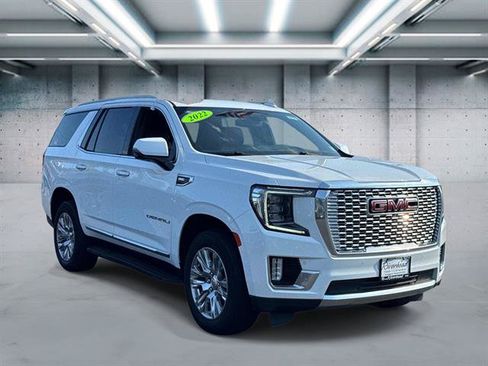 Used 2022 GMC Yukon Denali AWD/4WD image 3