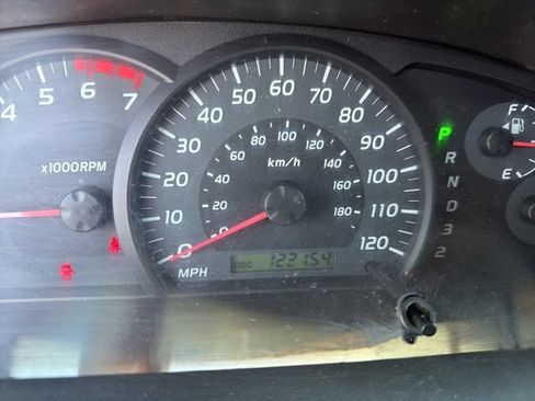 Used 2005 Toyota Tundra Limited RWD image 19