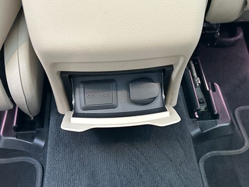 Certified 2022 Mercedes-Benz GLC 300 image 44