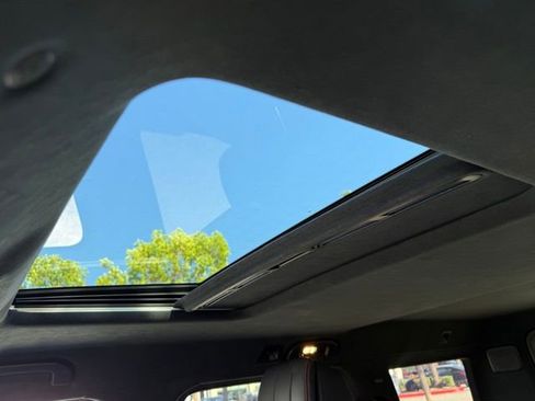 Used 2022 Mercedes-Benz G 550 image 21