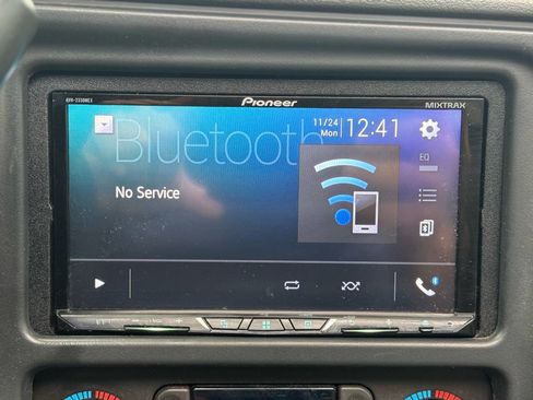 Used 2005 Chevrolet Avalanche 2500 w/ Preferred Equipment Group image 52