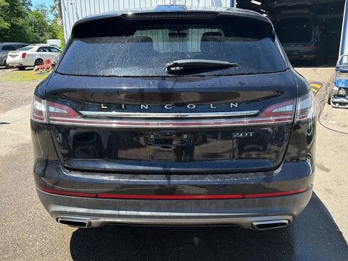 Used 2020 Lincoln Nautilus Reserve FWD image 6