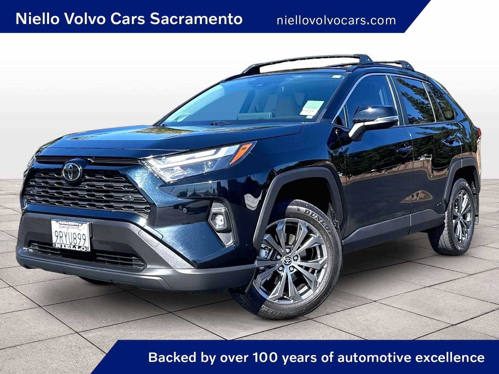 Used 2025 Toyota RAV4 XLE Premium w/ Weather Package AWD/4WD image 1