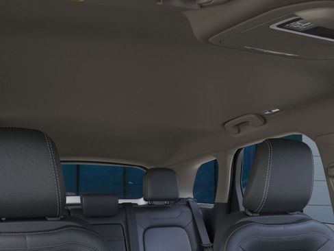 New 2026 Lincoln Corsair Premiere image 22