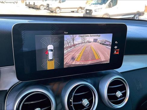 Used 2021 Mercedes-Benz GLC 300 GLC 300 image 20