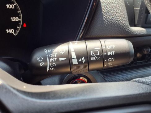 Used 2024 Honda CR-V EX image 19