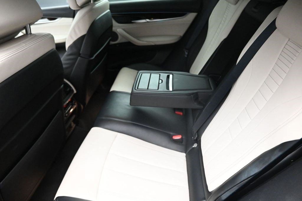 Used 2017 BMW X6 xDrive35i AWD/4WD image 18
