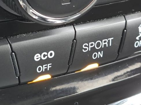 Used 2021 Jeep Grand Cherokee Laredo X image 17