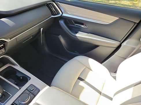 New 2026 MAZDA CX-90 3.3 Turbo w/ Preferred Package image 35