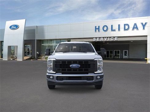 New 2026 Ford F250 XL w/ XL Chrome Package image 6