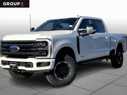 New 2026 Ford F350 Platinum w/ Tremor Off-Road Package