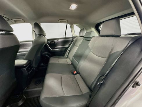 Used 2024 Toyota RAV4 XLE AWD/4WD image 24