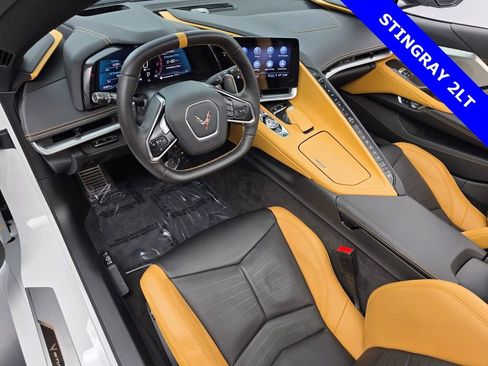 Used 2022 Chevrolet Corvette Stingray Preferred Conv w/ Z51 Performance Package image 10