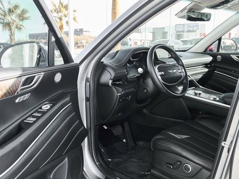 Used 2024 Genesis GV80 2.5T image 18